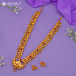 Traditional Maharashtrian Kolhapuri Saaj Geru 5 Panadi 29 Pan Chand (with earrings)