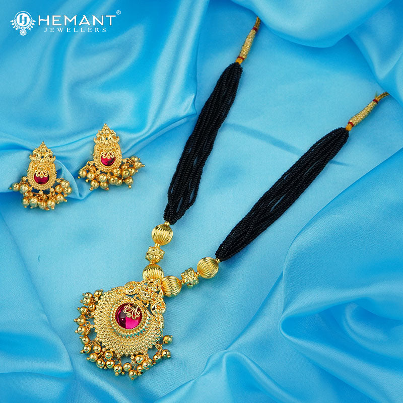 Traditional Maharashtrian Kolhapuri Mangalsutra Topra Mani Saj Laxmi (with Earrings)