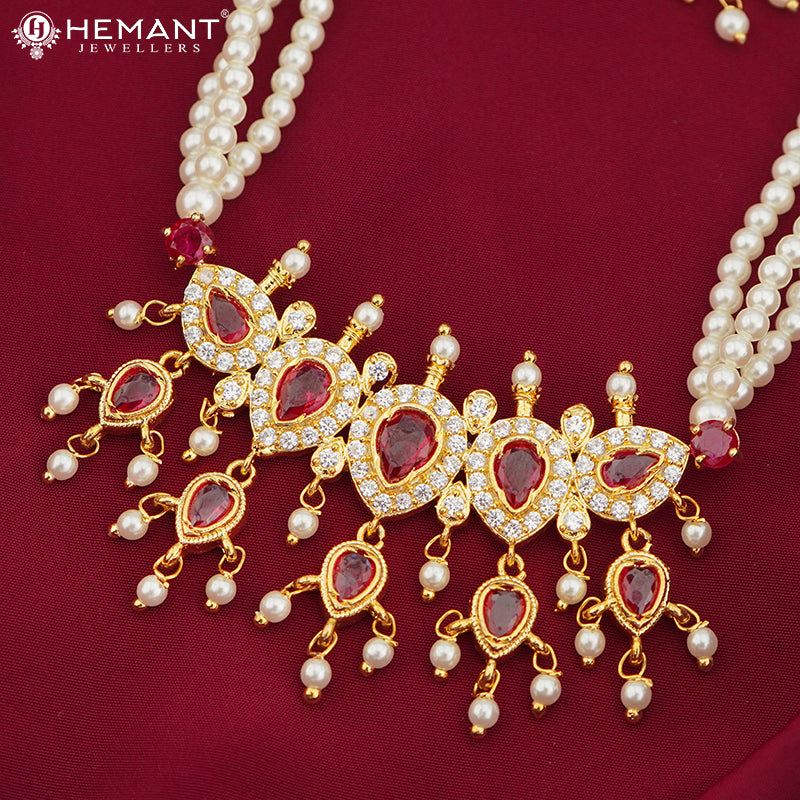 Traditional Maharashtrian Moti Mala 3 Line Puneri 5 Stone II (with earrings)