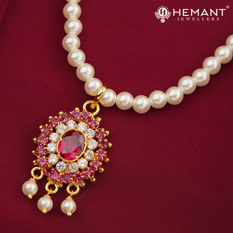 Traditional Maharashtrian Moti Mala Plain Karwari Gadha II Oval (with earrings)