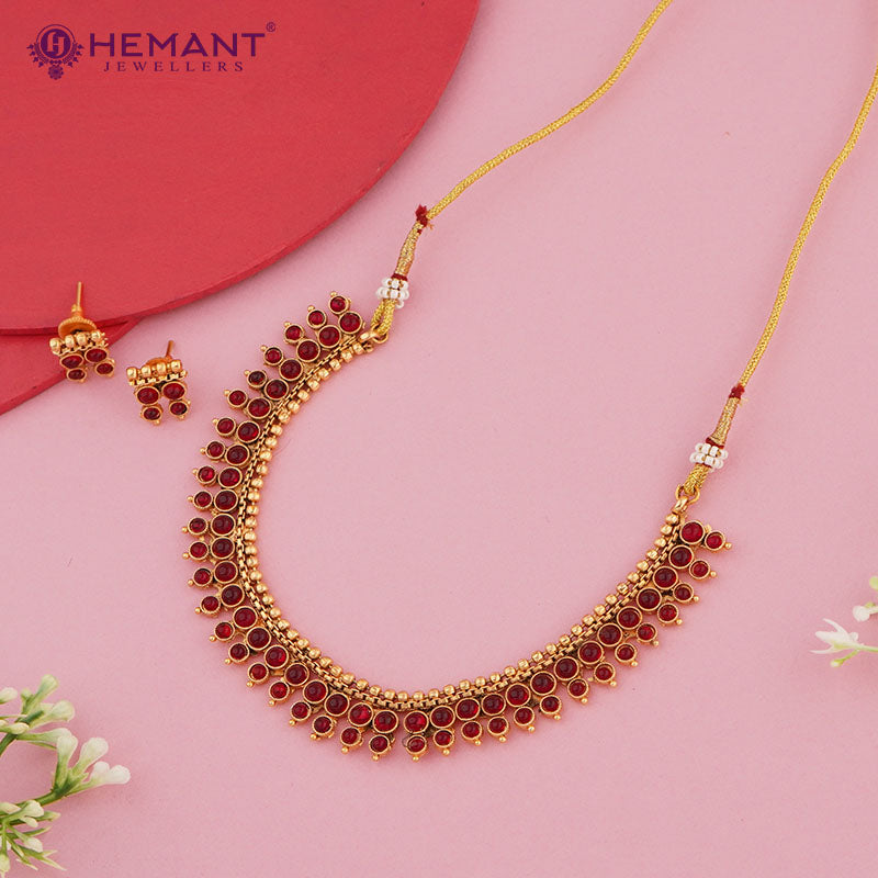 Antique Necklace 3940-43