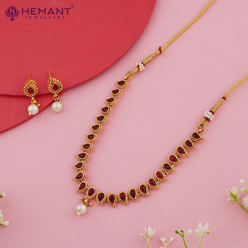 Antique Necklace 3958-61