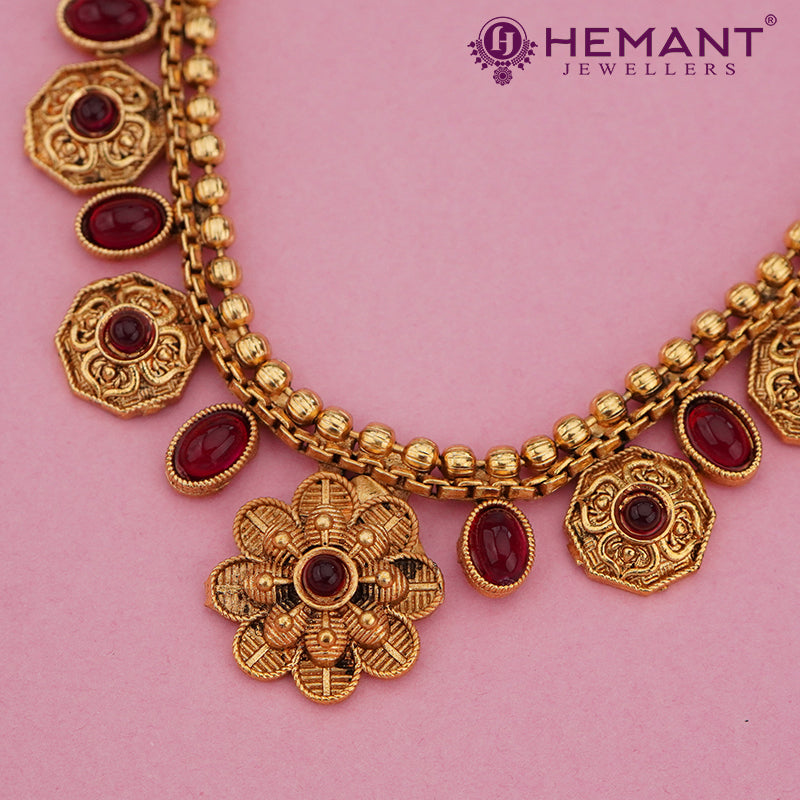 Antique Necklace 3974-77