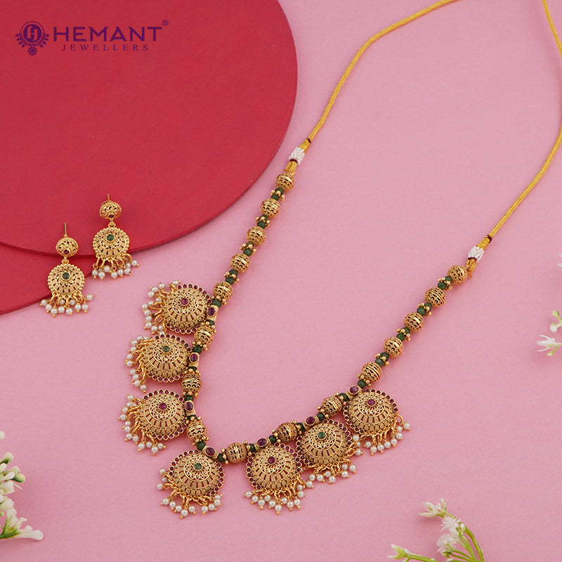 Antique Necklace 4037