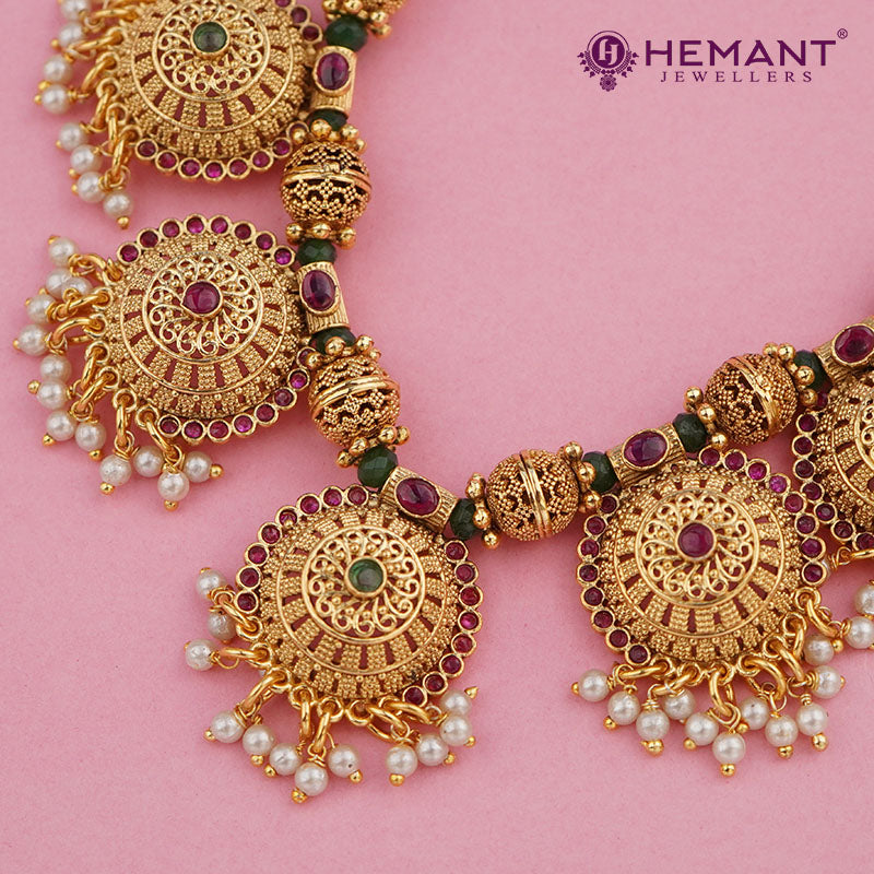 Antique Necklace 4037