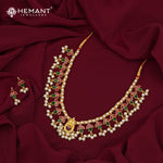 Traditional Maharashtrian Moti Har 4 Paan Saj Laxmi Pendal (with earrings)