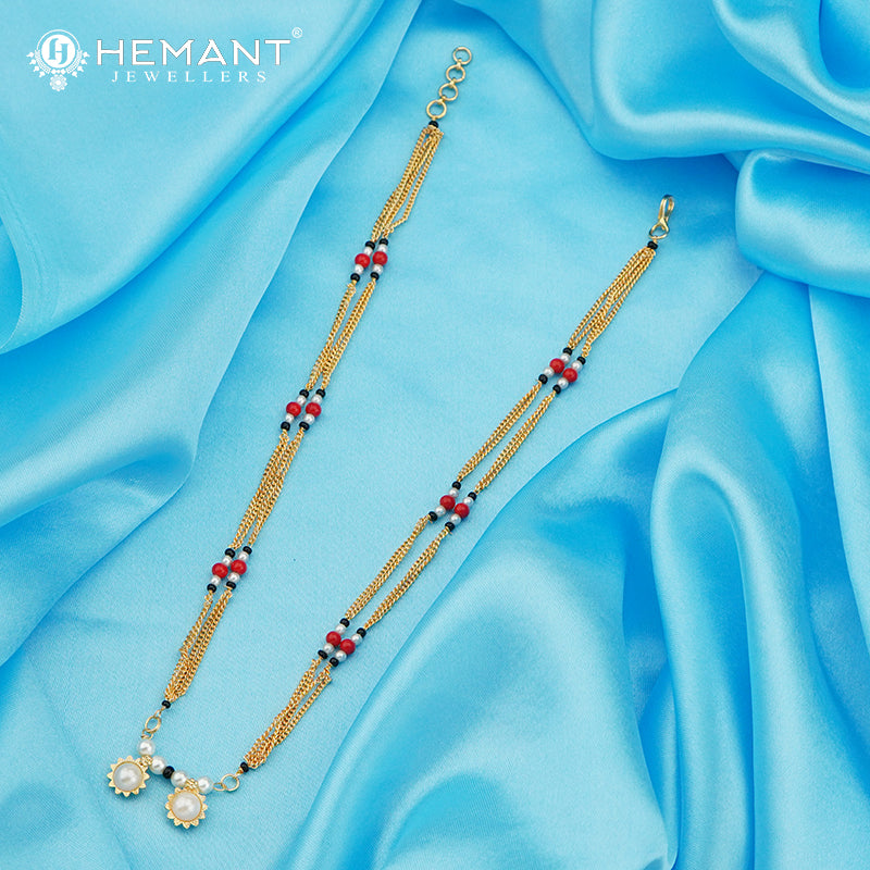 Traditional Maharashtrian Kolhapuri Short Mangalsutra Moti Powala Vati Karap(18 inch)