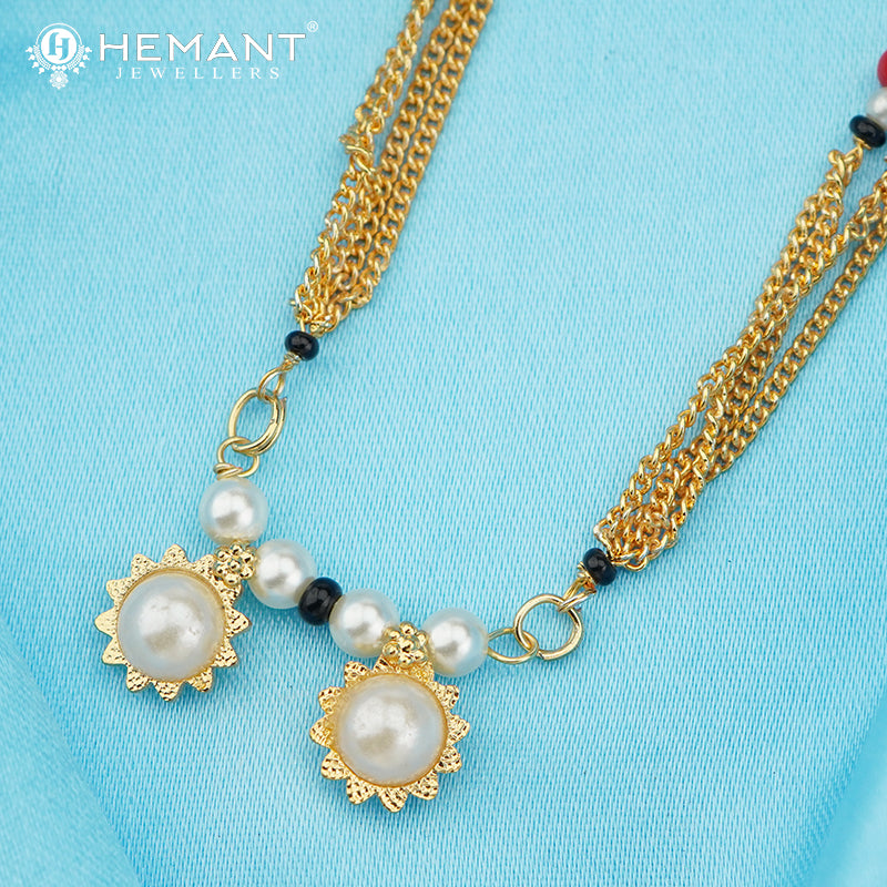 Traditional Maharashtrian Kolhapuri Short Mangalsutra Moti Powala Vati Karap(18 inch)