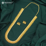 Traditional Maharashtrian Sunburst Motif Long Haar Necklace Set - 4236