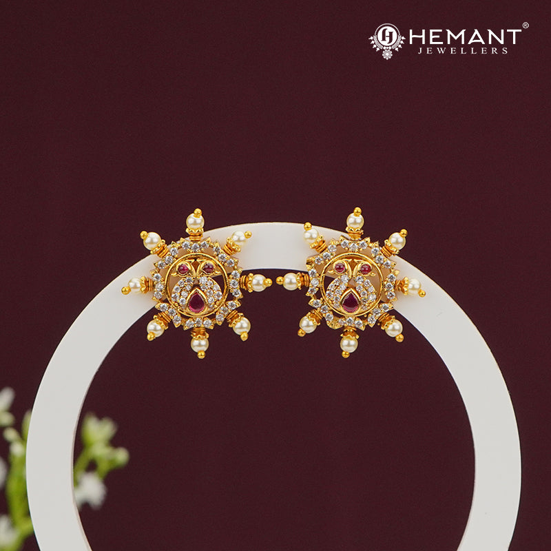 Chandra Surya Pearl Stud Earrings – 4527