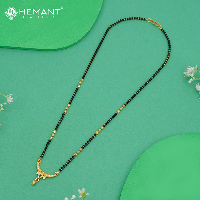 Designer Mangalsutra with Geometric Pendant - 4918