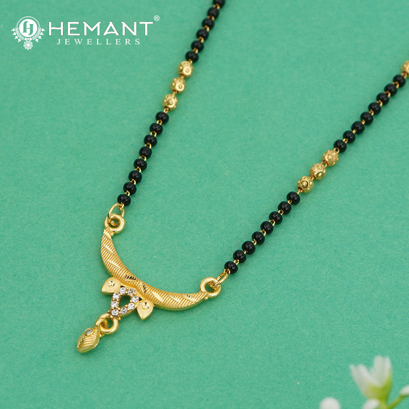 Designer Mangalsutra with Geometric Pendant - 4918