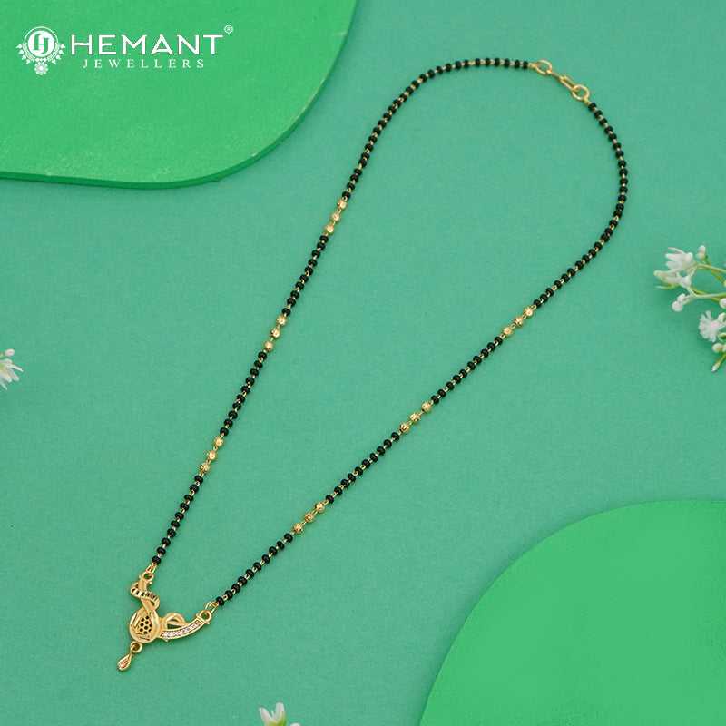 Designer Mangalsutra with Geometric Pendant - 4920