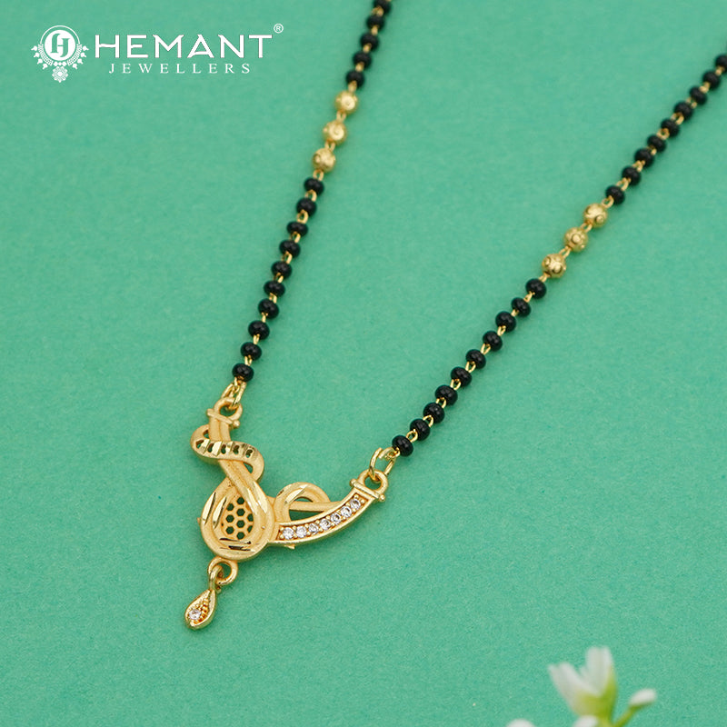 Designer Mangalsutra with Geometric Pendant - 4920