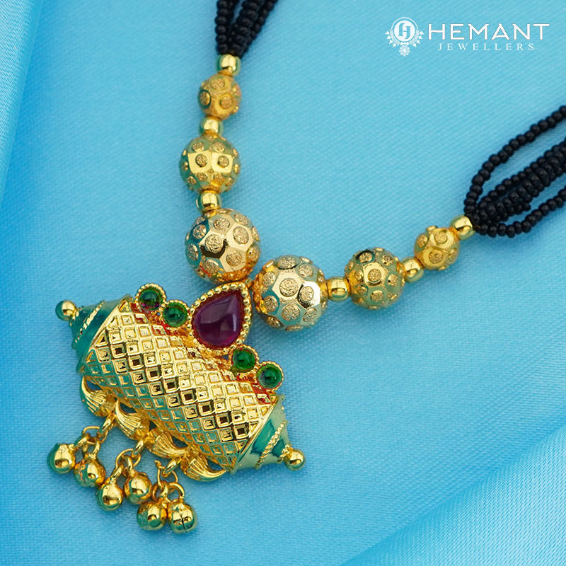 Traditional Maharashtrian Kolhapuri Utar Dot Taviz Mangalsutra