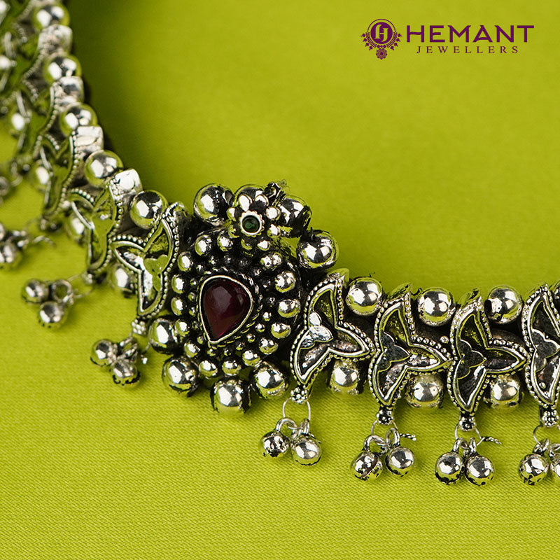 Traditional Maharashtrian Kolhapuri Gadi Thushi Belpan Silver (with earrings)