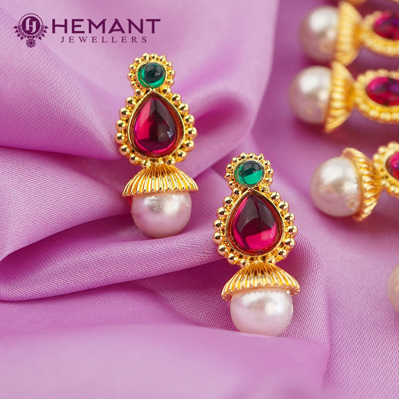 Traditional Maharashtrian Kolhapuri Javmala Panadi Moti (with earrings)