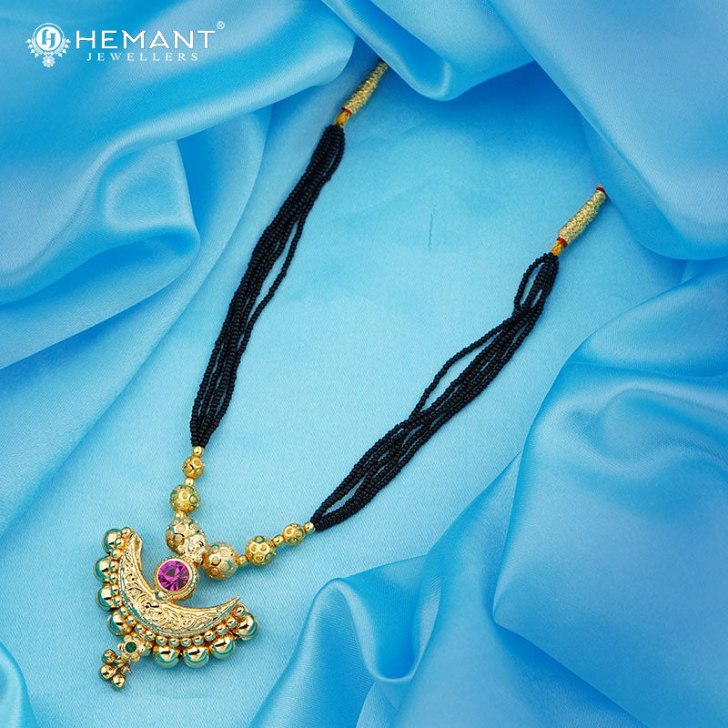 Traditional Maharashtrian Kolhapuri Mangalsutra Utar Dot Chand 10 MM