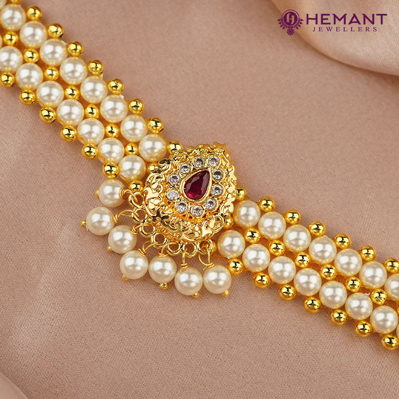 Traditional Maharashtrian Kolhapuri Micro Gold Plated Thushi Patta Moti Karwari Pan RG