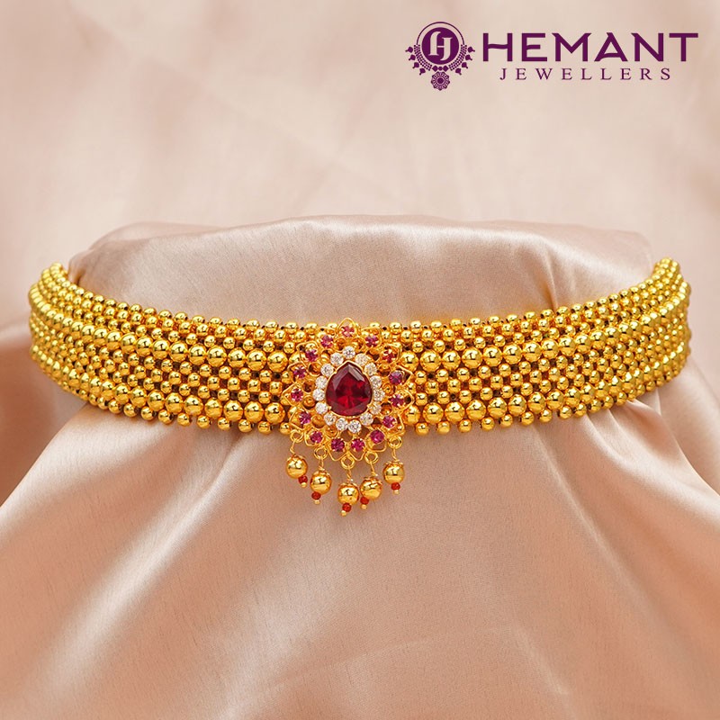 Traditional Maharashtrian Kolhapuri Thushi Double Thushi Gadha Pendal