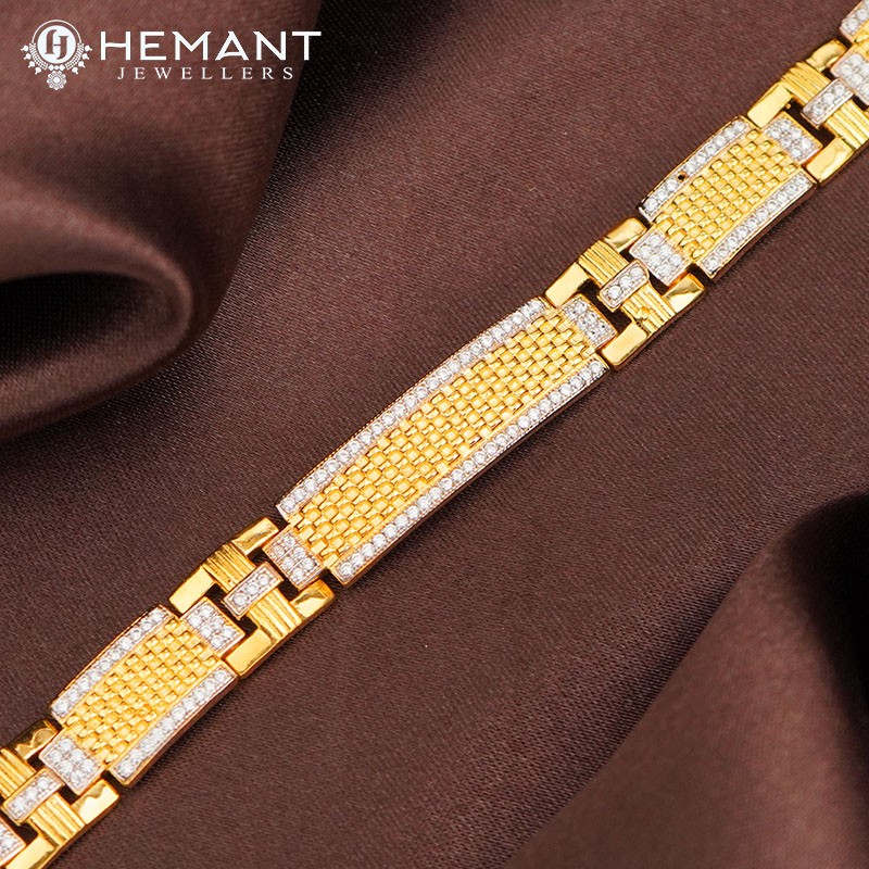 https://kolhapurisaaj.in/5491/1-gram-forming-gold-men-s-bracelet-with-ad-stone-hand-bracelet-for-men.jpg