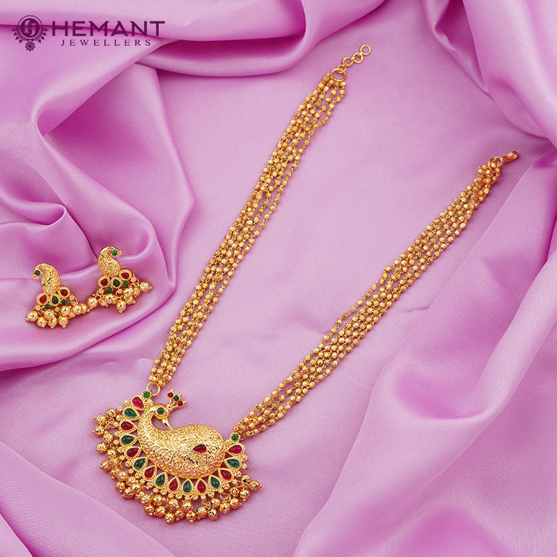 Traditional Maharashtrian Kolhapuri Micro Gold Plated Dot Mala 5 Line Peacock Paan Pendal Short