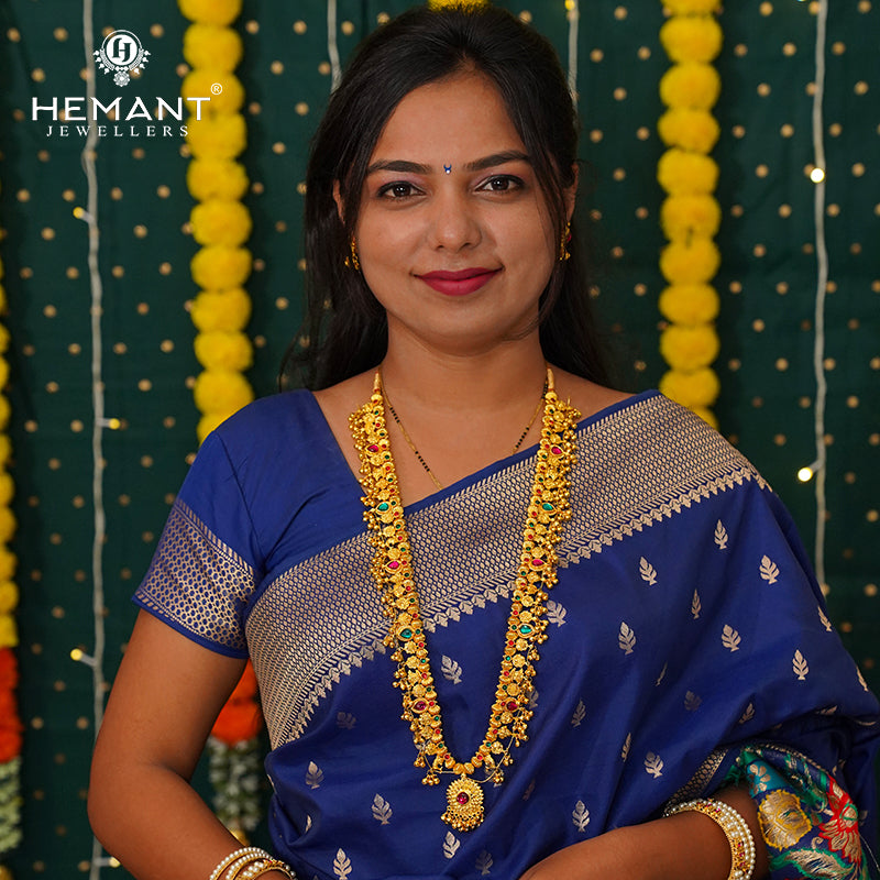 Traditional Maharashtrian Kolhapuri Saaj Jav 5 Panadi 29 Pan Surya (with earrings)