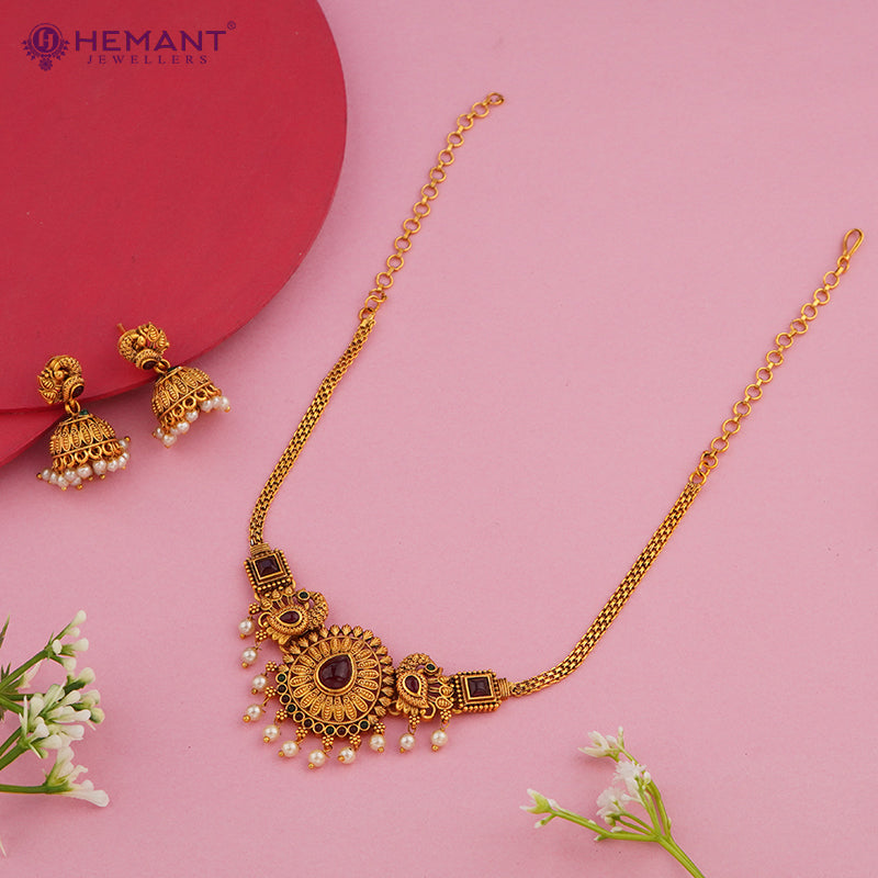 Antique Necklace 3930