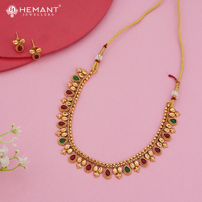 Elegant Layered Leaf Design Droplet Necklace Set 3923-46