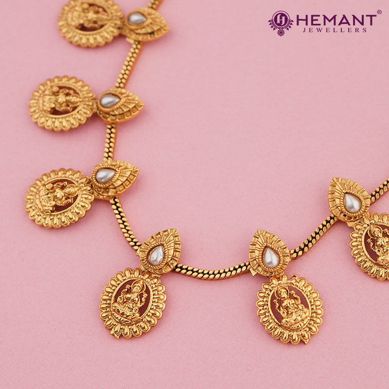 Antique Necklace 3947