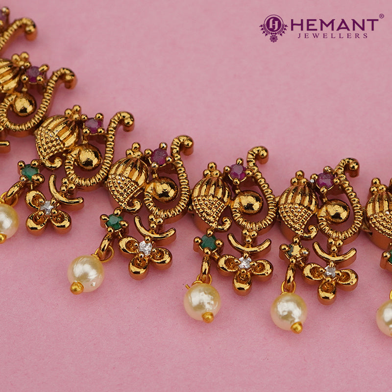 Antique Necklace 4007