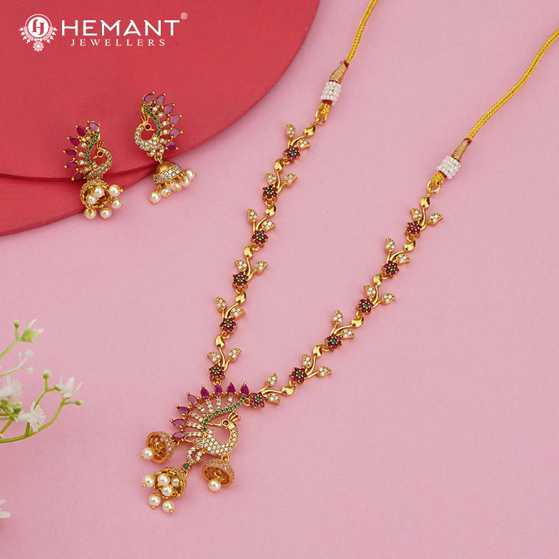 Antique Necklace 4010