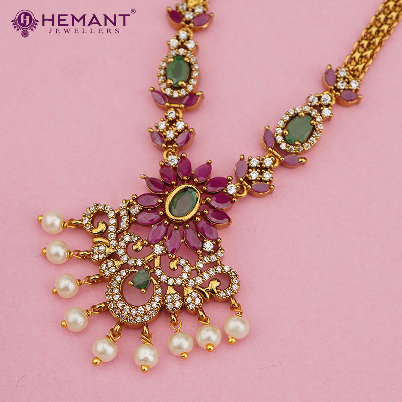 Antique Necklace 4011