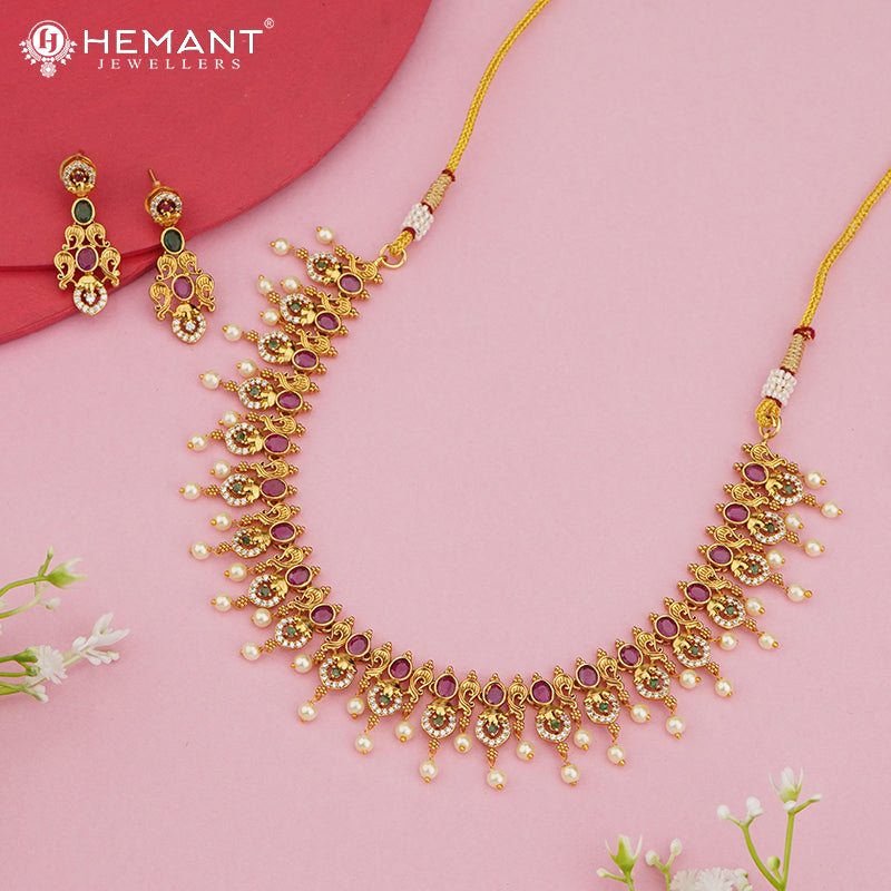 Antique Necklace 4027