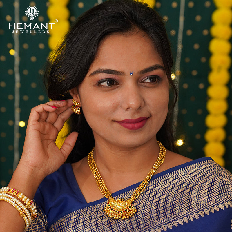 Traditional Maharashtrian Kolhapuri Micro Gold Plated Dot Mala 6 Line 3 MM Boat Short with Earrings