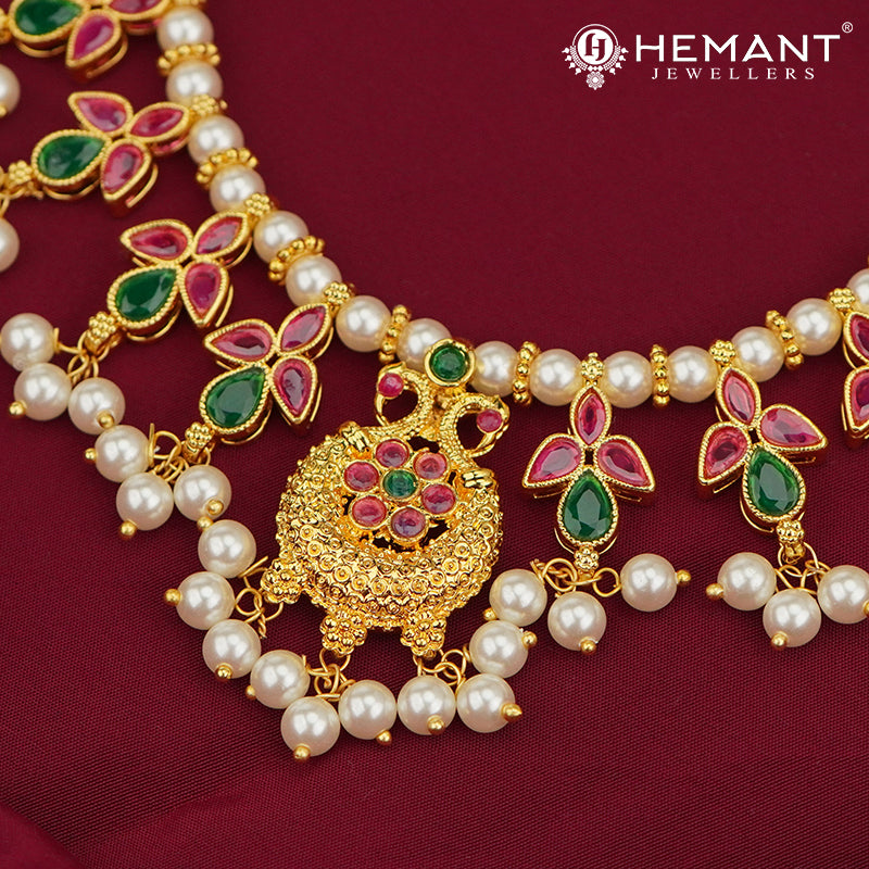 Traditional Maharashtrian Moti Har 4 Paan Peacock 7 Stone (with earrings)