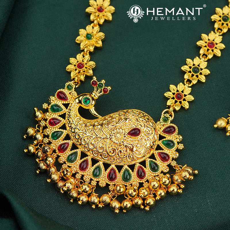 Traditional Maharashtrian Kolhapuri Bakuli Har Peacock (with earrings)