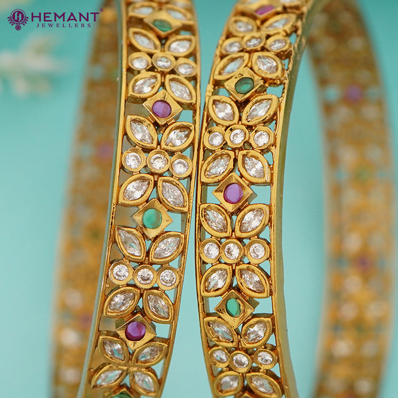 Antique Bangles 4424-26