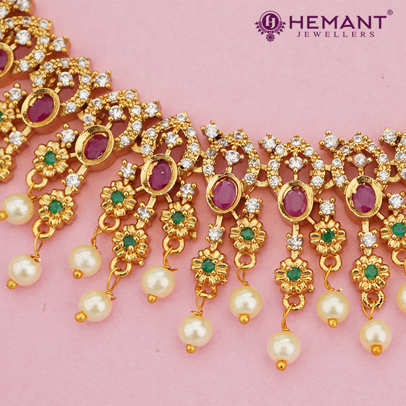 Ruby-Green Designer Haar with Leaf Drops & Pearl Dangles – 4598