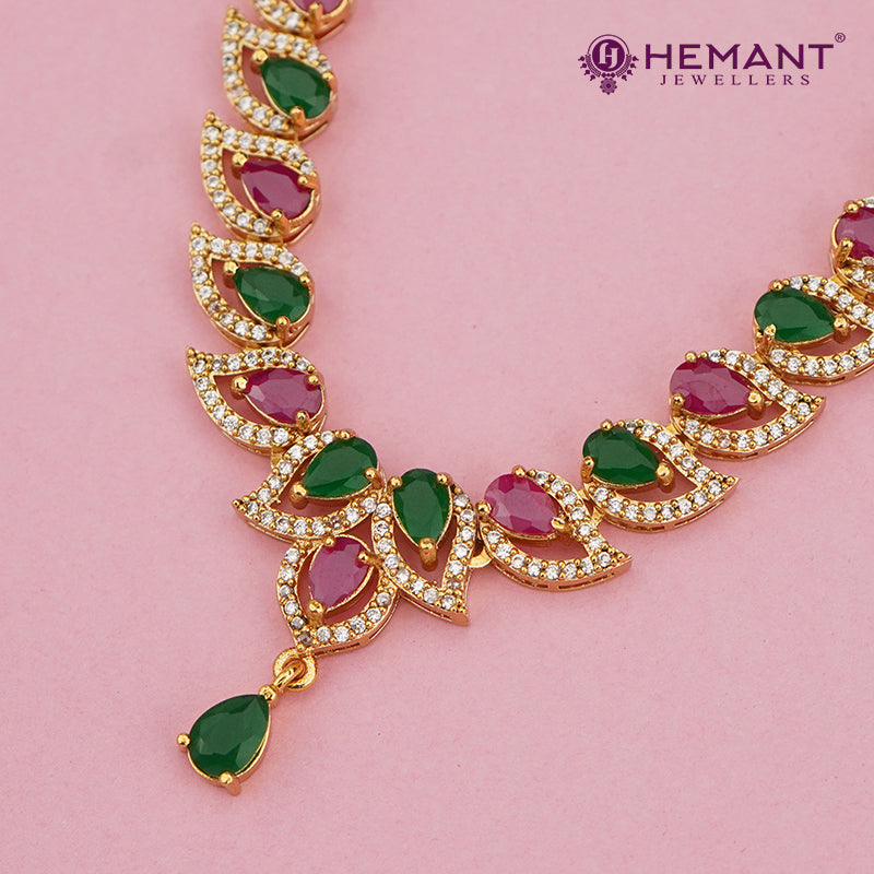 Antique-Finish Ruby-Green Teardrop Necklace Set with American Diamonds – 4604