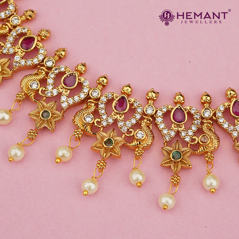 Antique Peacock-Engraved Necklace Set with Star Motifs and Pearl Drops – 4630