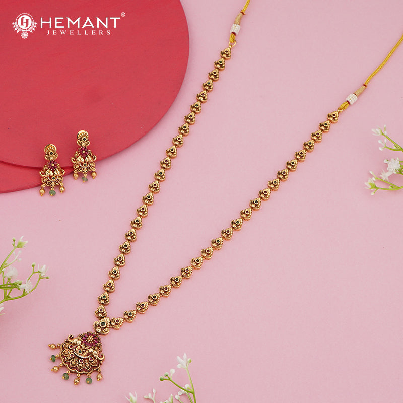 Antique Elephant Motif Necklace Set with Floral Pendant – 4647
