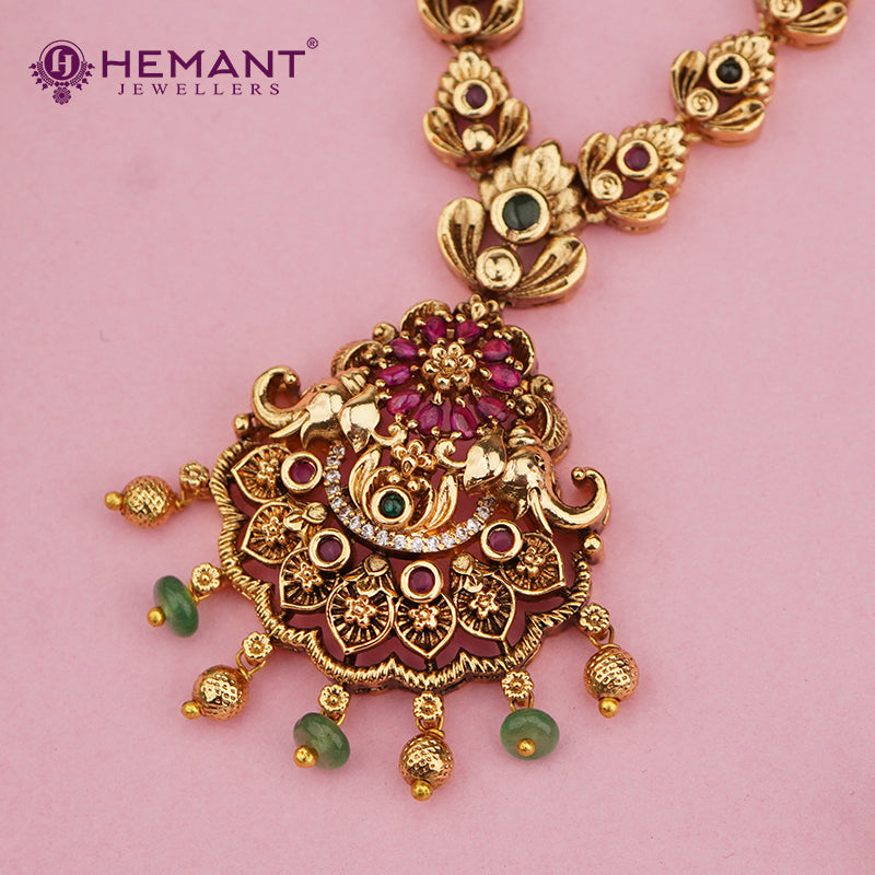 Antique Elephant Motif Necklace Set with Floral Pendant – 4647