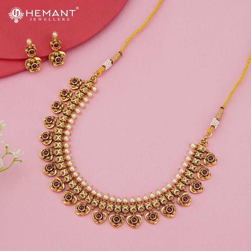 Antique Floral Layered Necklace Set with Pearl Drops – 4657