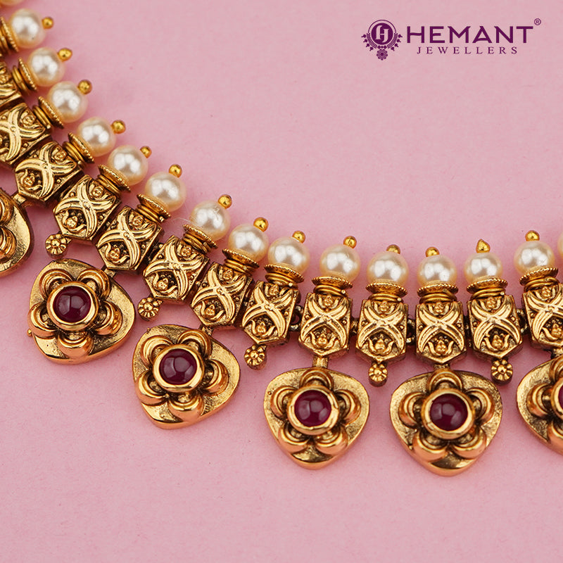 Antique Floral Layered Necklace Set with Pearl Drops – 4657