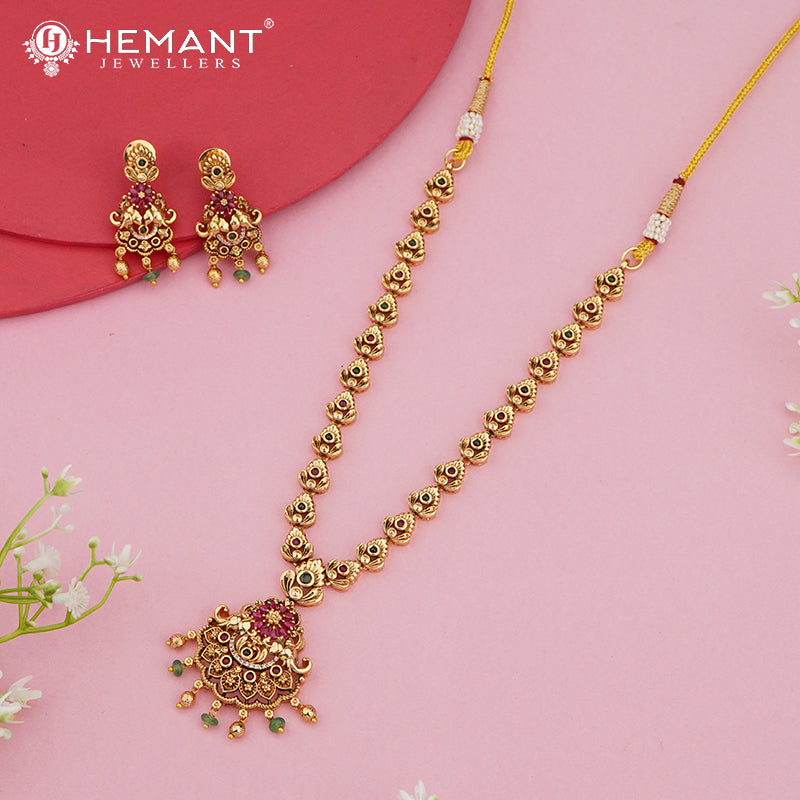 Antique Peacock Motif Necklace Set with Layered Pendant 4659