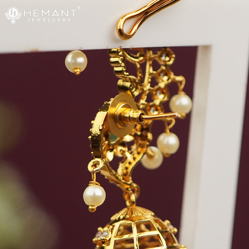Antique Earcuff with Stones & Pearl Drops – 4668