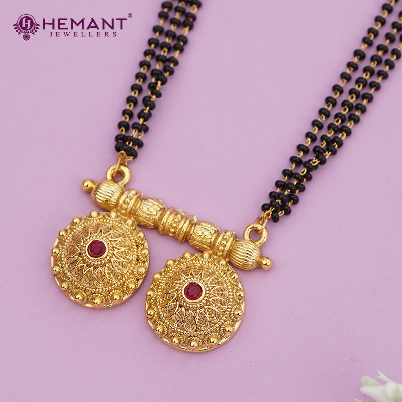 Maharashtrian Classic Black Beads Mangalsutra with Antique Vati Pendant 4788