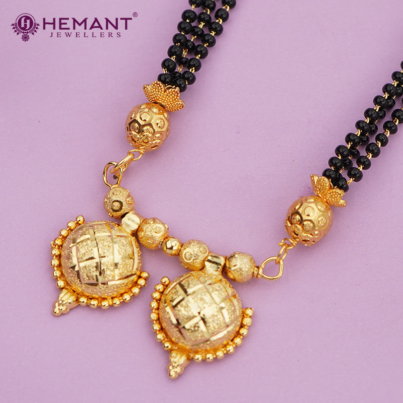 Maharashtrian Classic Black Beads Mangalsutra with Dual Vati Pendant 4795