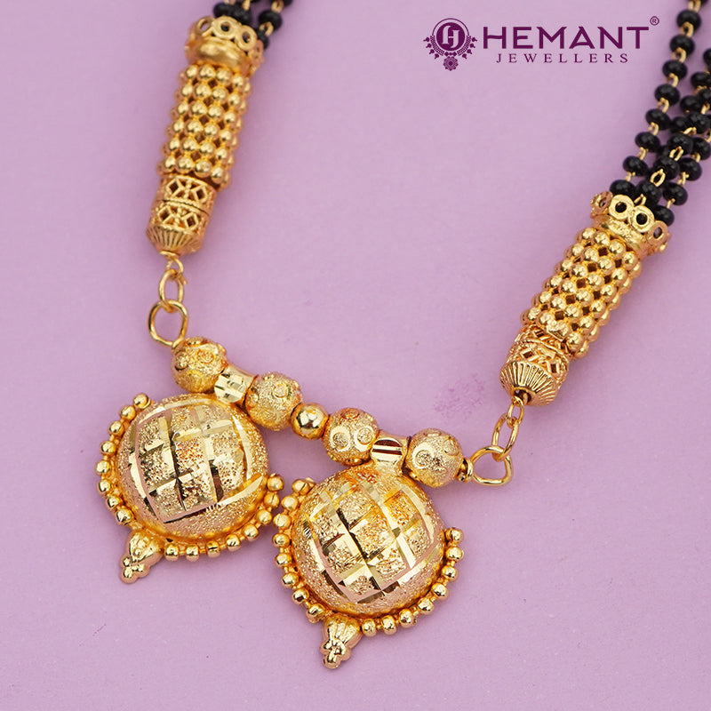 Maharashtrian Classic Black Beads Mangalsutra with Dual Vati Pendant 4797